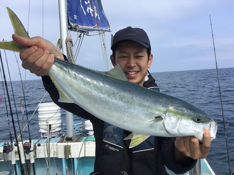 4D1A76E0-353B-4B1D-8A99-65B70CD0E292