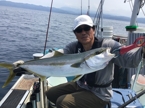 3DCBFCF7-80DE-47E9-9F9D-7E2F23C5EE46