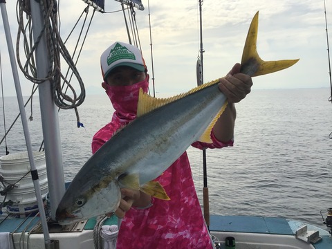 9E0A5246-20CF-494B-BFE4-BD6D0E7E3C8C