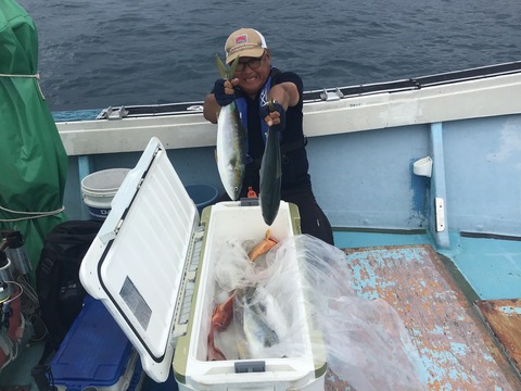 5EA53C16-DBE5-436C-A0B2-307950CF0A2E