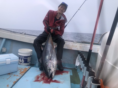 DC446EFC-6E0C-4C14-9967-3FEDA1802C3F