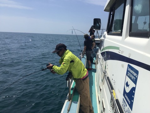 FB1D76DD-8767-4A07-A3CD-91756DDBF2D7