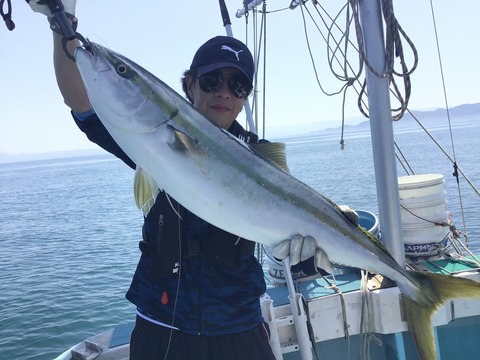 6573C7F3-2B06-4122-81A2-FC7920793D60