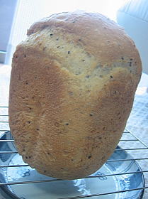 セサミ食パン