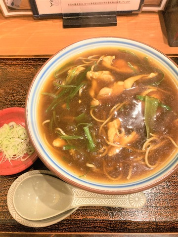 【次回は老舗そば屋のランチで会おう】函館 丸南本店が135周年てすごい