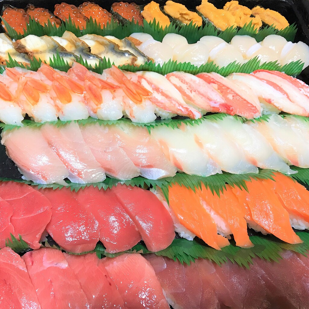 函館 函まるずしの特上12貫セット クーポンで オフを活用 はこある 函館のグルメ情報など