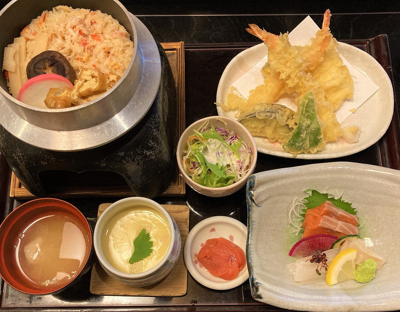 営業再開 函館 五稜郭タワー2階の旬花 釜飯を食べてアニメの かまめしどんについて想う はこある 函館のグルメ情報など 営業再開 函館 五稜郭タワー2階の旬花 釜飯を食べてアニメの かまめしどんについて想う はこある 函館のグルメ情報など