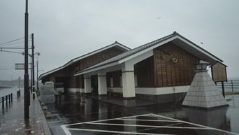 P1930004 P1930004