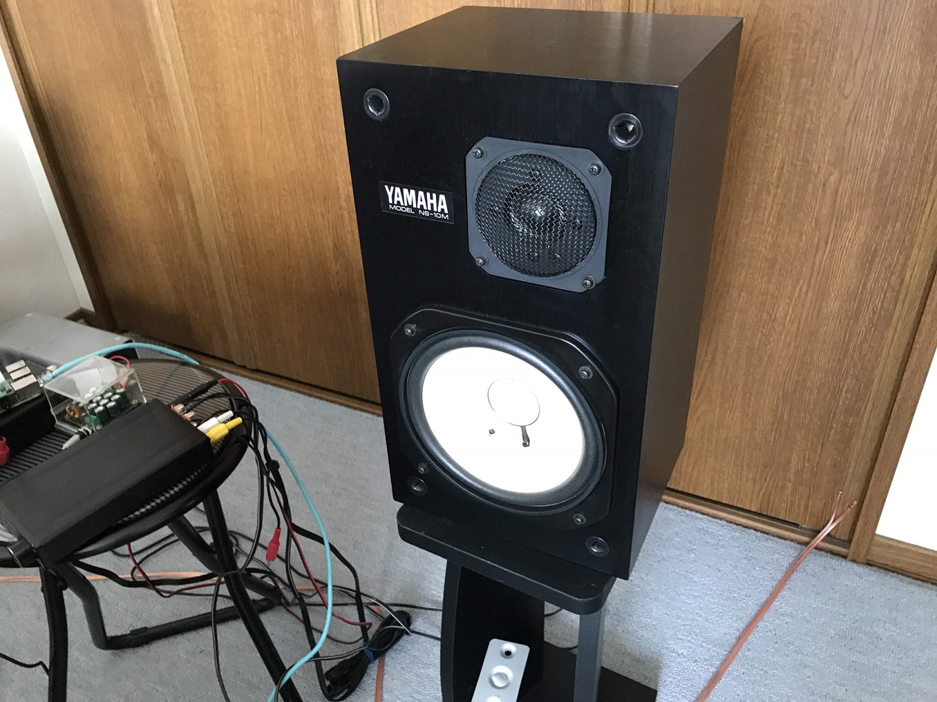 YAMAHA NS-10M STUDIO モニタースピーカー  YAMAHA ヤマハ NS-10M スピーカー YAMAHA ヤマハ NS-10M STUDIO
