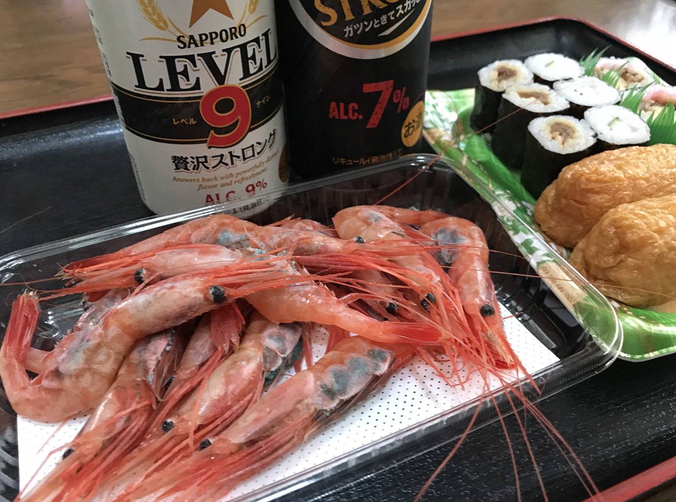 南蛮海老で9 の濃 いビールを飲む 函館の飲み食い日記 Powered By ライブドアブログ