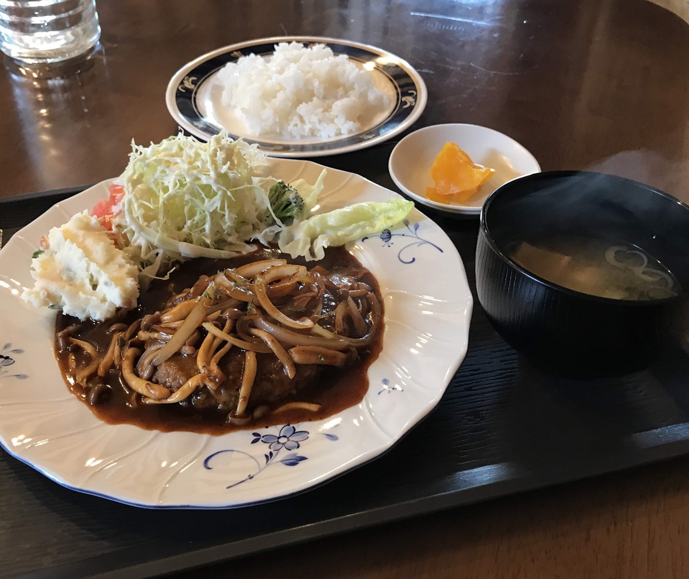 はじめての カフェ くるる のランチは満足だった 函館の飲み食い日記 Powered By ライブドアブログ