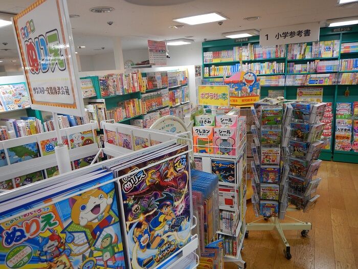 函館駅前ビル くまざわ書店函館店 小学館国語辞典ドラえもん版2 530円 函館無限1up