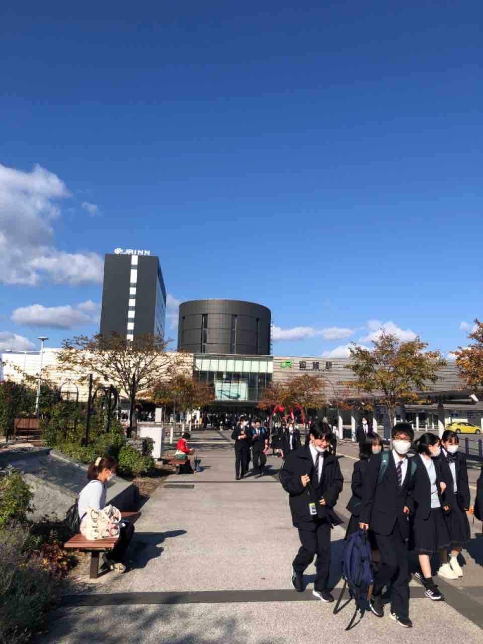 函館駅賑わう はこだて修旅がピーク はこだて自然倶楽部 続 風を追って