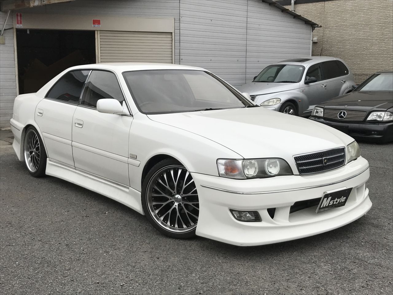 100チェイサー カスタム多数 車検有 19アルミ 車高調等 100系チェイサー専門店 中古車販売 エムスタイル