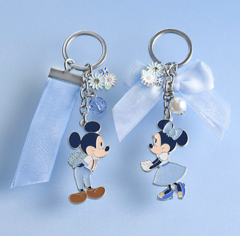 幸せの青 Disney Blue Ever After グッズ登場 Asama