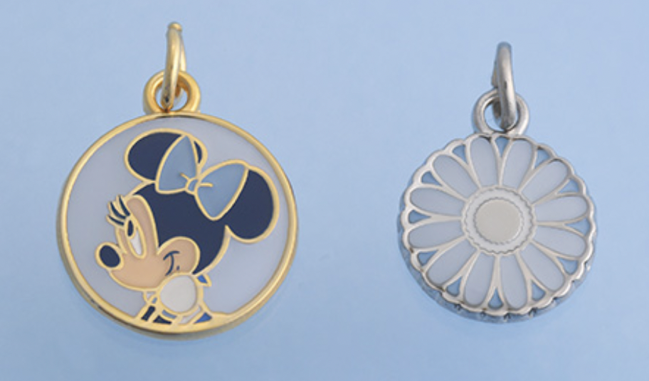 幸せの青 Disney Blue Ever After グッズ登場 Asama 幸せの青 Disney Blue Ever After グッズ登場 Asama