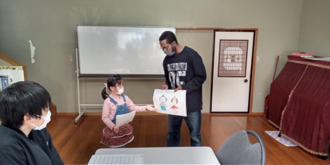 am mini presentation momoka