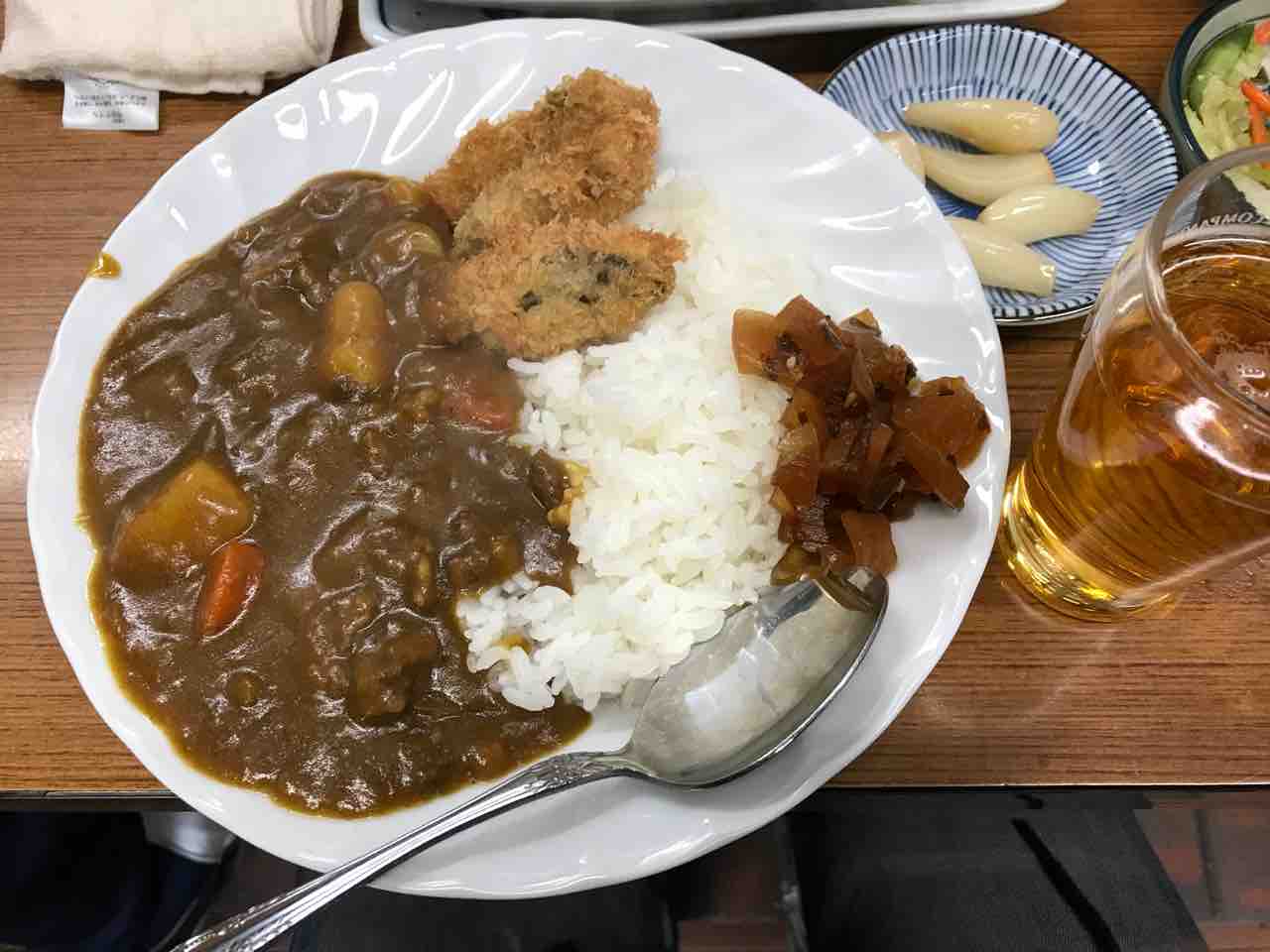 市場でカマスの開き 白菜の漬け物 ししゃも焼き 牡蠣フライカレー らっきょ 魚源食堂 柳橋中央市場 愛知県名古屋市中村区名駅 Red List Restaurant 市場でカマスの開き 白菜の漬け物 ししゃも焼き 牡蠣フライカレー らっきょ 魚源食堂 柳橋中央市場 愛知県名古屋市中村区名駅 Red List Restaurant