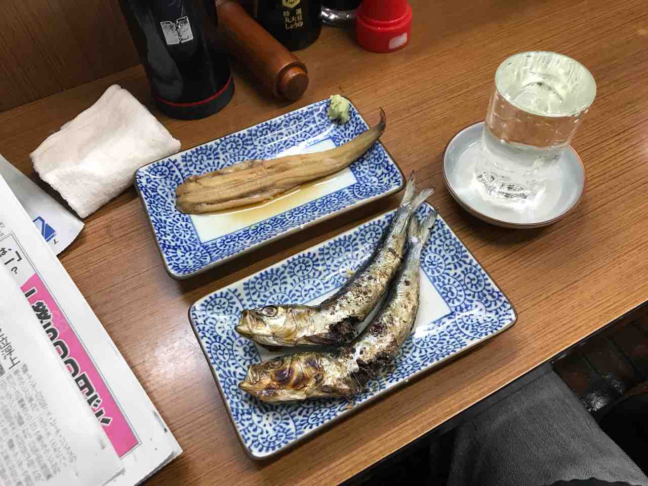 市場で鰯の丸干し 穴子煮 鳥と厚揚げの餡かけ ウインナー サラダ 魚源食堂 柳橋中央市場 愛知県名古屋市中村区名駅 Red List Restaurant 市場で鰯の丸干し 穴子煮 鳥と厚揚げの餡かけ ウインナー サラダ 魚源食堂 柳橋中央市場 愛知県名古屋市中村区名駅 Red List Restaurant