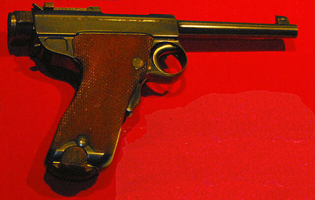 01_南部式大型拳銃