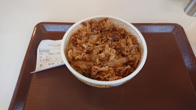 01_すき家牛丼_静岡県150号大須賀店
