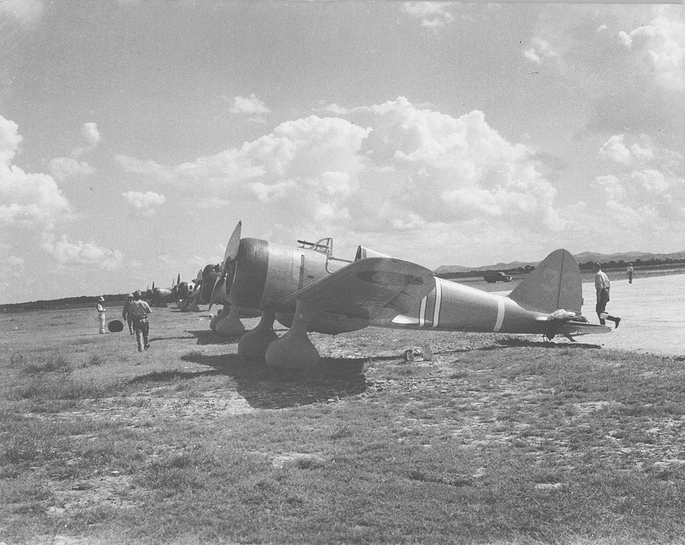 01_九七式戦闘機