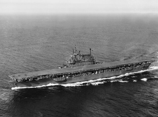 01_USS_Enterprise