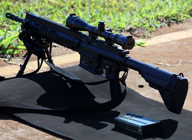 02_HK417