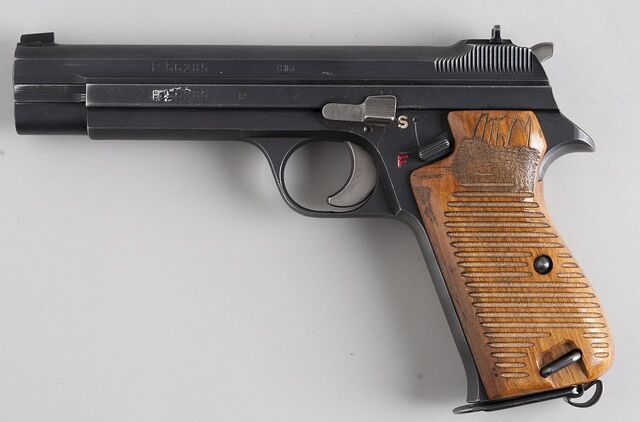 実銃】『SIG P210』スイス機械工作の極致。芸術品の域に達した高 実銃】『SIG P210』スイス機械工作の極致。芸術品の域に達した高