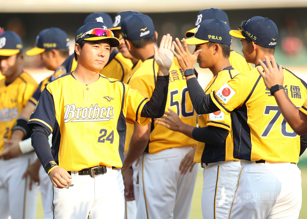 台湾野球 中信兄弟ユニフォーム L 新品タグ付き