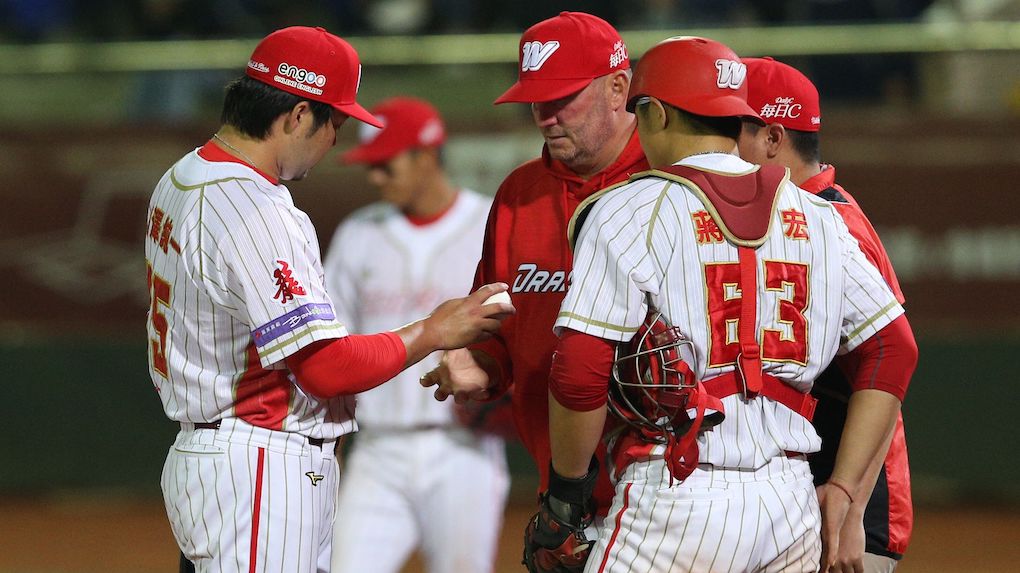 ｃｐｂｌ 中信兄弟 前 阪神 の 高野 圭佑 と 契約 野球場へ行こう 野球全般