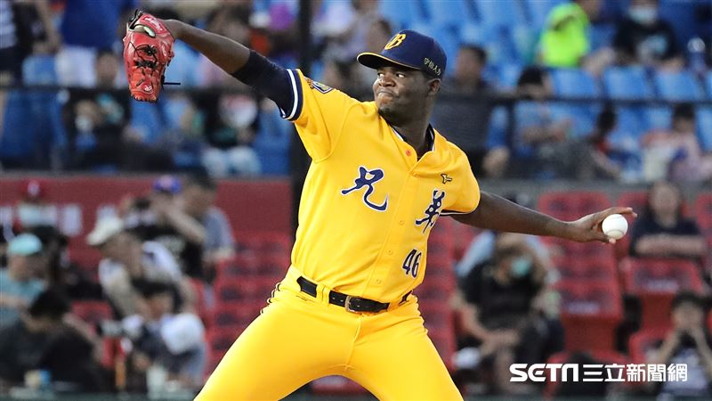 台湾プロ野球） 中信兄弟 11年ぶりのシーズン優勝へ 春訓 スタート