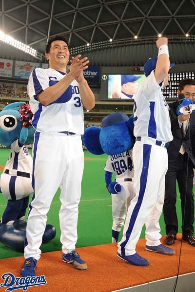 前中日・小田が現役引退会見・・・ : 野球場へ行こう！ （野球全般）