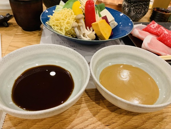 ゴマダレとポン酢