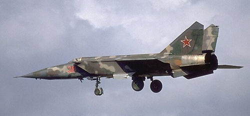 いかにもソ連ロシアらしい戦闘機というとやはりMig25までだなあ