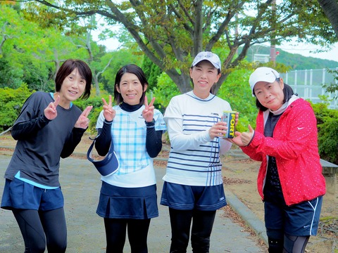 女子コンソレ優勝、準優勝