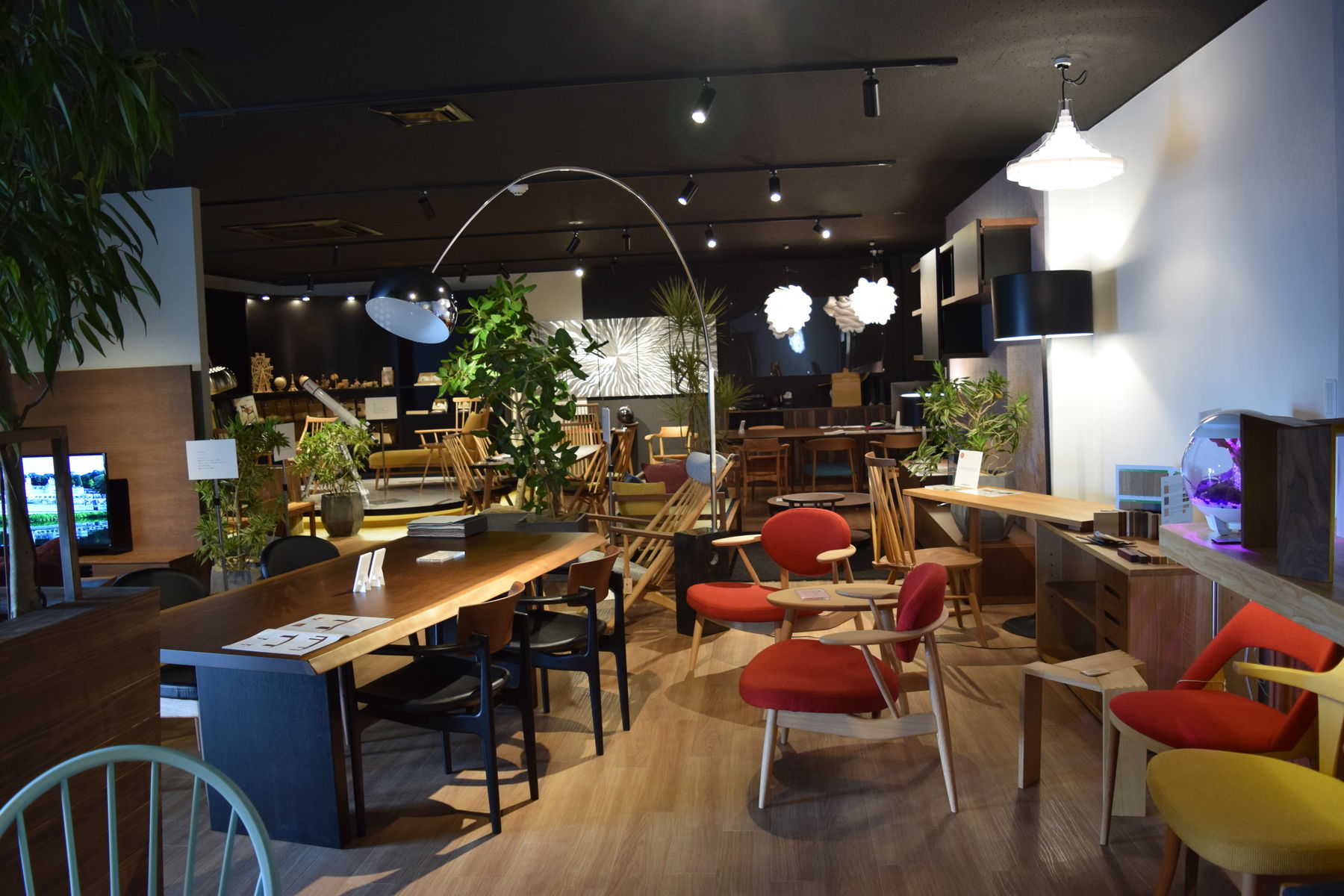 森林家具 高松店オープン ヨミポスト香川