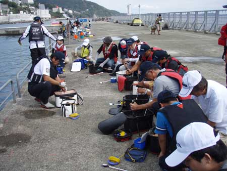 £²¡¥¤Þ¤º¤Ï¥³¥Þ¥»¤È»Å³Ý¤±¤Î½àÈ÷¤Î¹Ö½¬