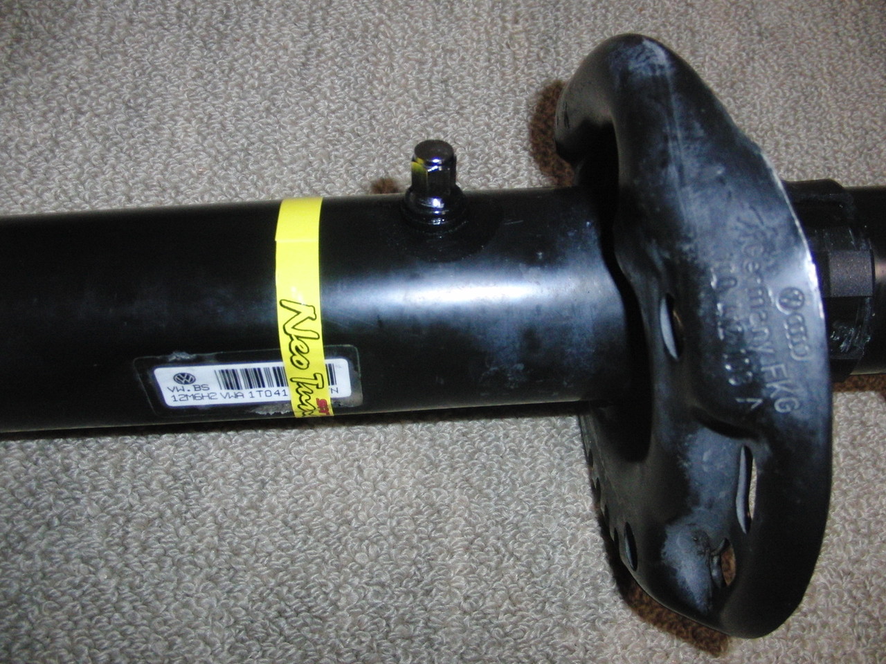 サンコー ワークスにお願いしたゴルフ ショックアブソーバーのネオ チューン加工が終わった Hamboneのブログ