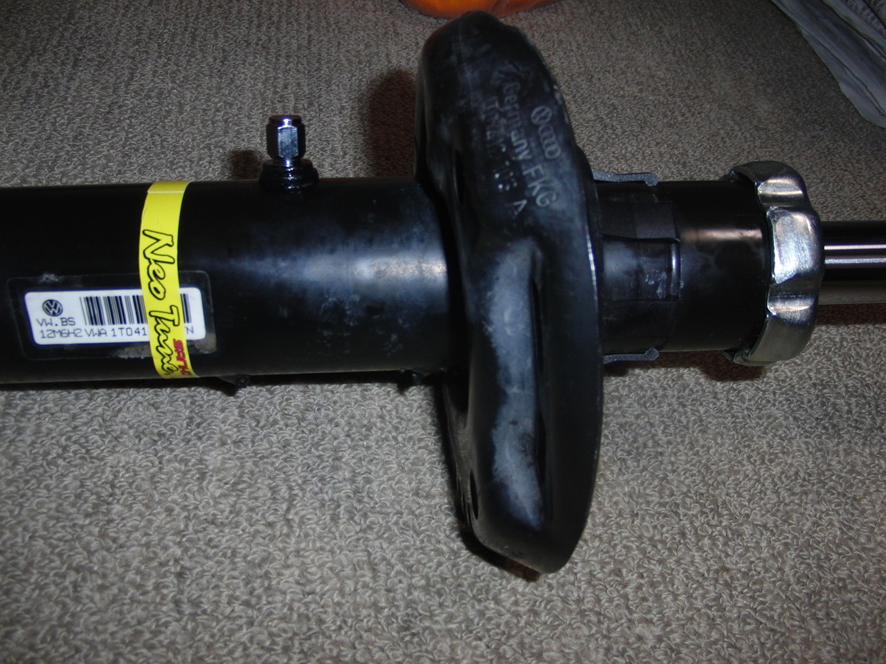 サンコー ワークスにお願いしたゴルフ ショックアブソーバーのネオ チューン加工が終わった Hamboneのブログ