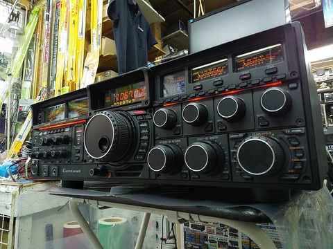13e454f1-s.jpg