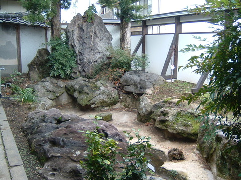 230219神代素材￥来客玄関DSCF0056