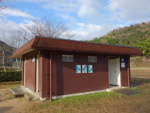 青葉山ろく公園に残る旧海軍消火栓 はみ男の日記 仮 青葉山ろく公園に残る旧海軍消火栓 はみ男の日記 仮