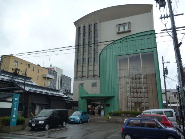 秋田市民俗芸能伝承館 ねぶり流し館 はみ男の日記 仮 秋田市民俗芸能伝承館 ねぶり流し館 はみ男の日記 仮