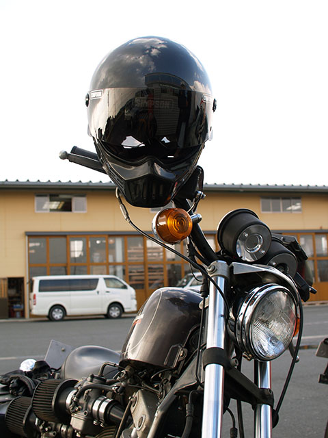 ハーレーに似合う俺のシンプソンm30ガンメタ Simpson M30 シンプソンのヘルメットってどう