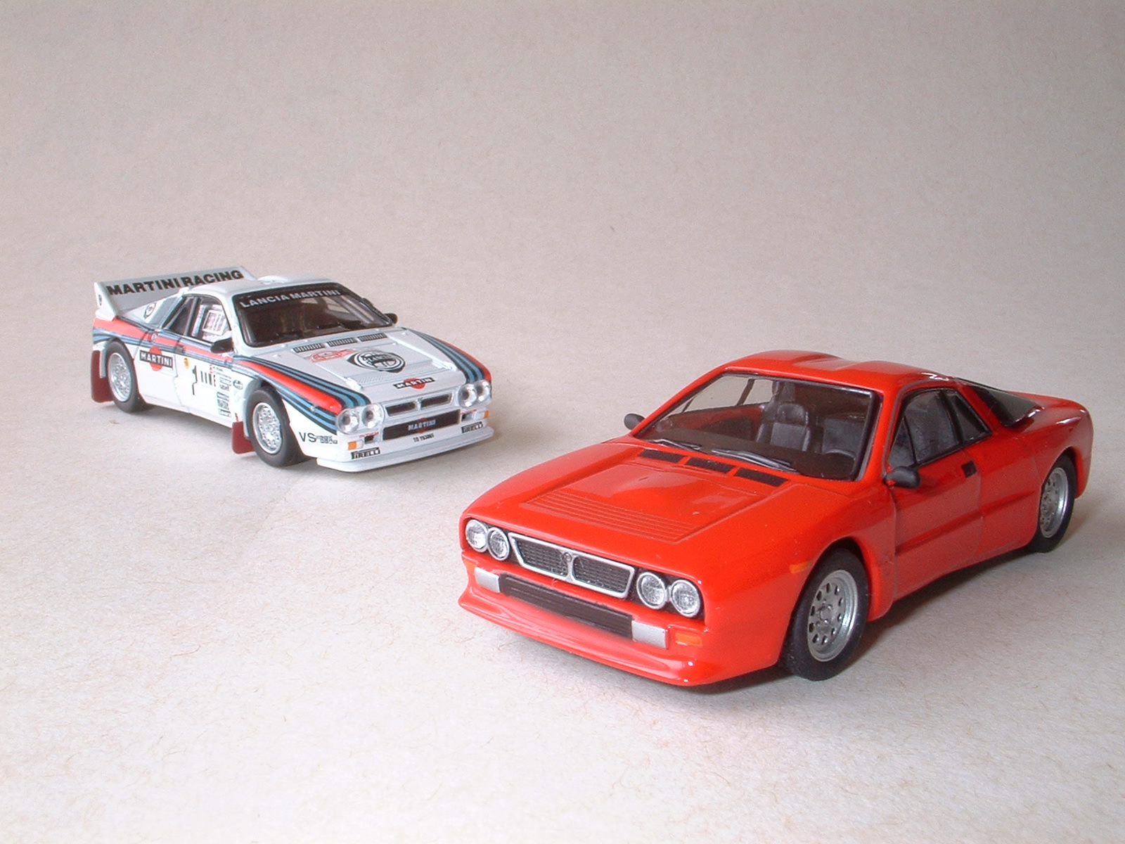 入荷中 ラリー ランチア 037 キーホルダー ピニンファリーナ その他 Www Pastosbons Ma Gov Br