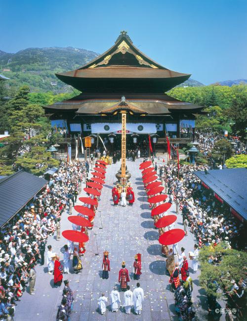 【初詣】善光寺の住職専用駐車場ｗｗｗｗｗｗｗｗｗｗ