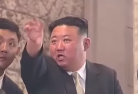 北朝鮮・金正恩総書記　共同通信の記者に『格』を見せつける