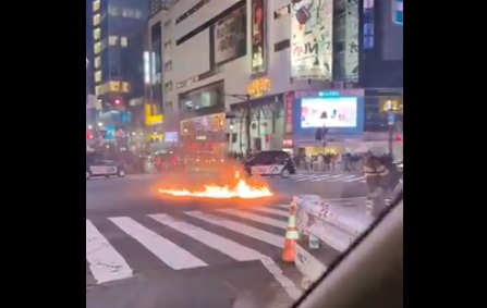 【動画あり】渋谷のスクランブル交差点　放火される
