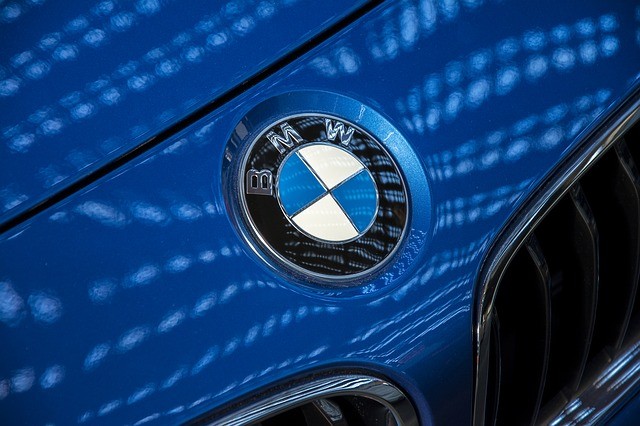 bmw-564950_640